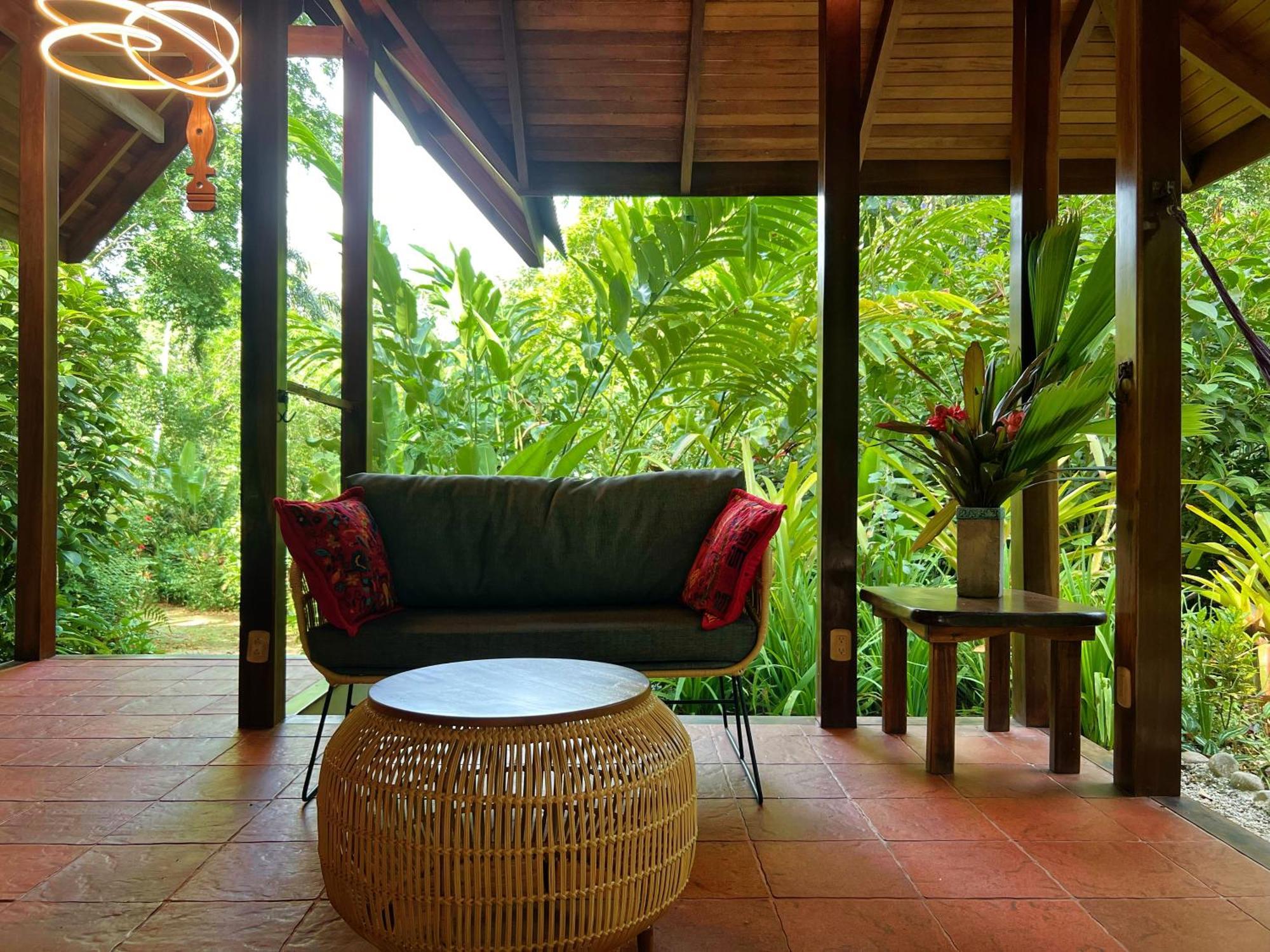 Geckoes Lodge Cocles Exterior photo