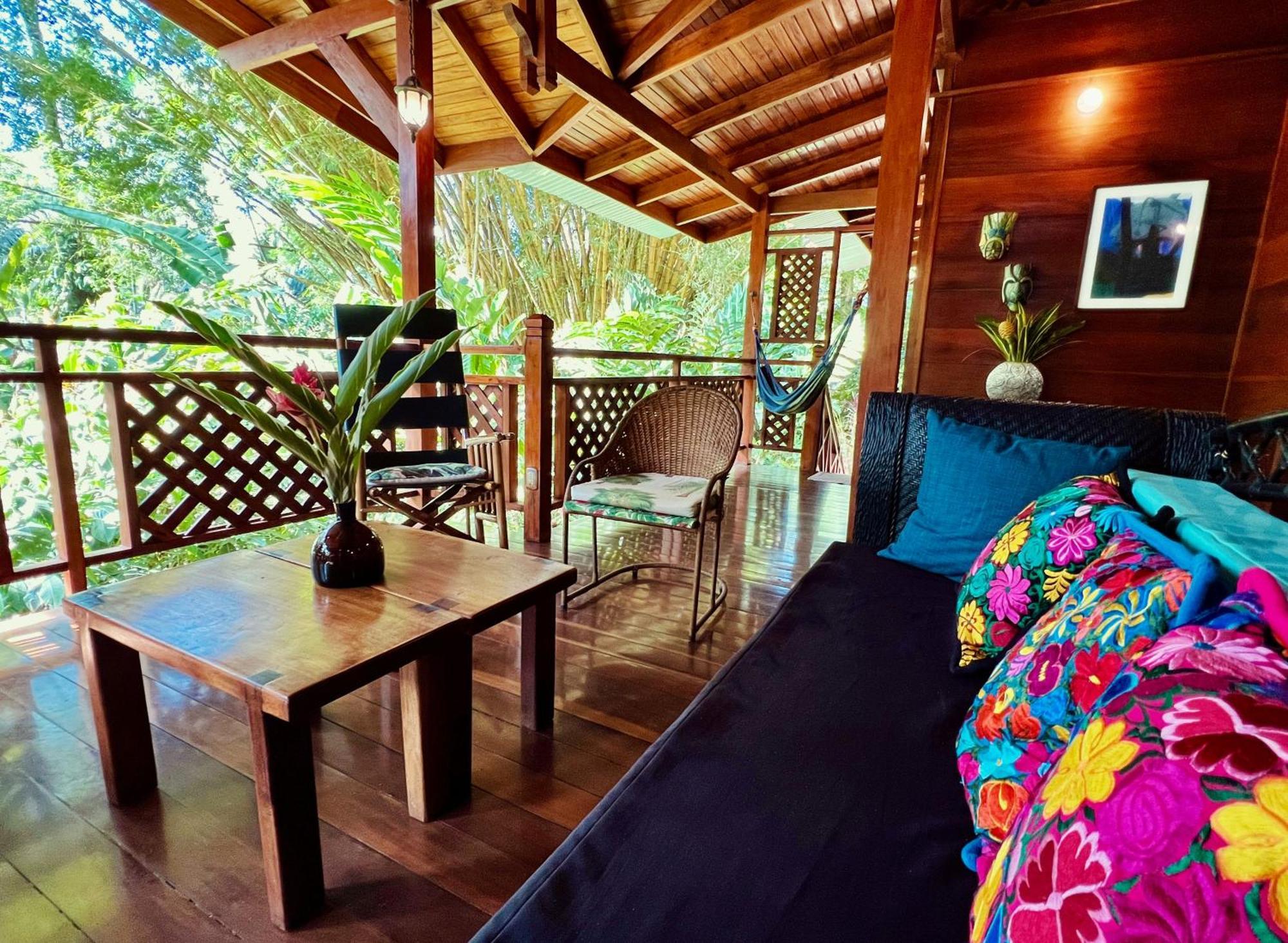 Geckoes Lodge Cocles Exterior photo